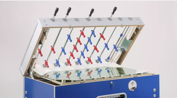 GARLANDO CHALLENGE MODEL TABLE FOOTBALL SHORT PLAYING PLATE AND GLASS