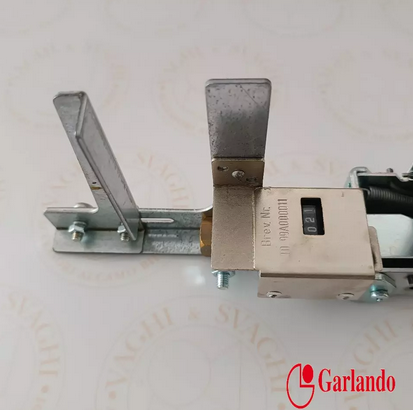 GARLANDO TABLE FOOTBALL COIN MECHANISM WITH MATCH COUNTER FROM €2.00